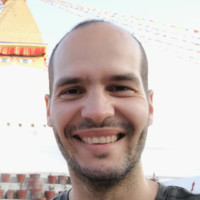 Miguel Almeida - AI Consultant